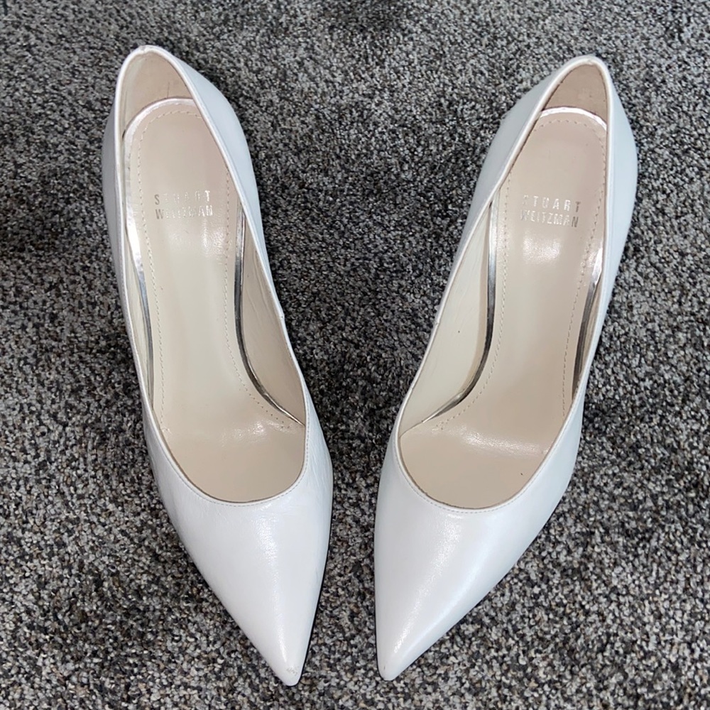 STUART WEITZMAN White Pumps